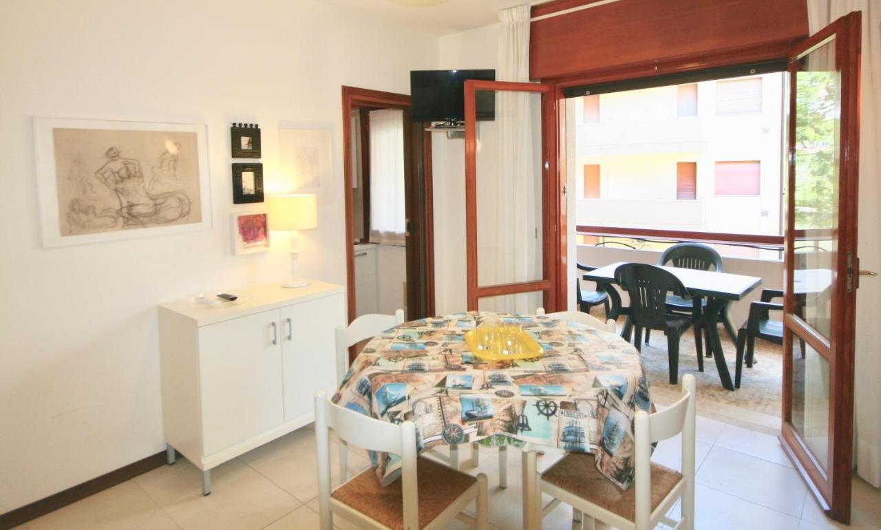 Ba -Gambero Appartement Lignano Sabbiadoro Buitenkant foto